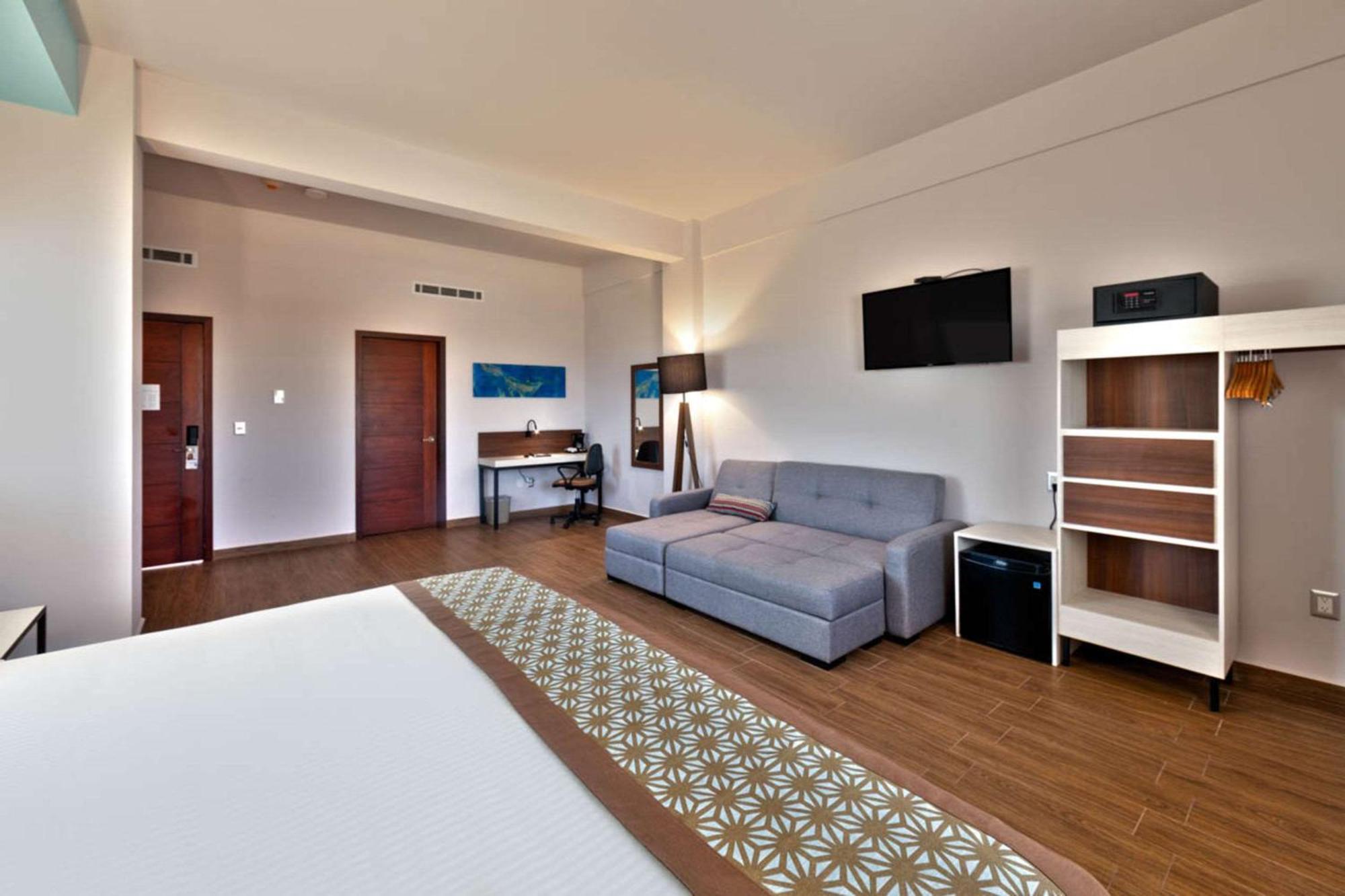 Comfort Inn & Suites Los Cabos Cabo San Lucas Eksteriør bilde
