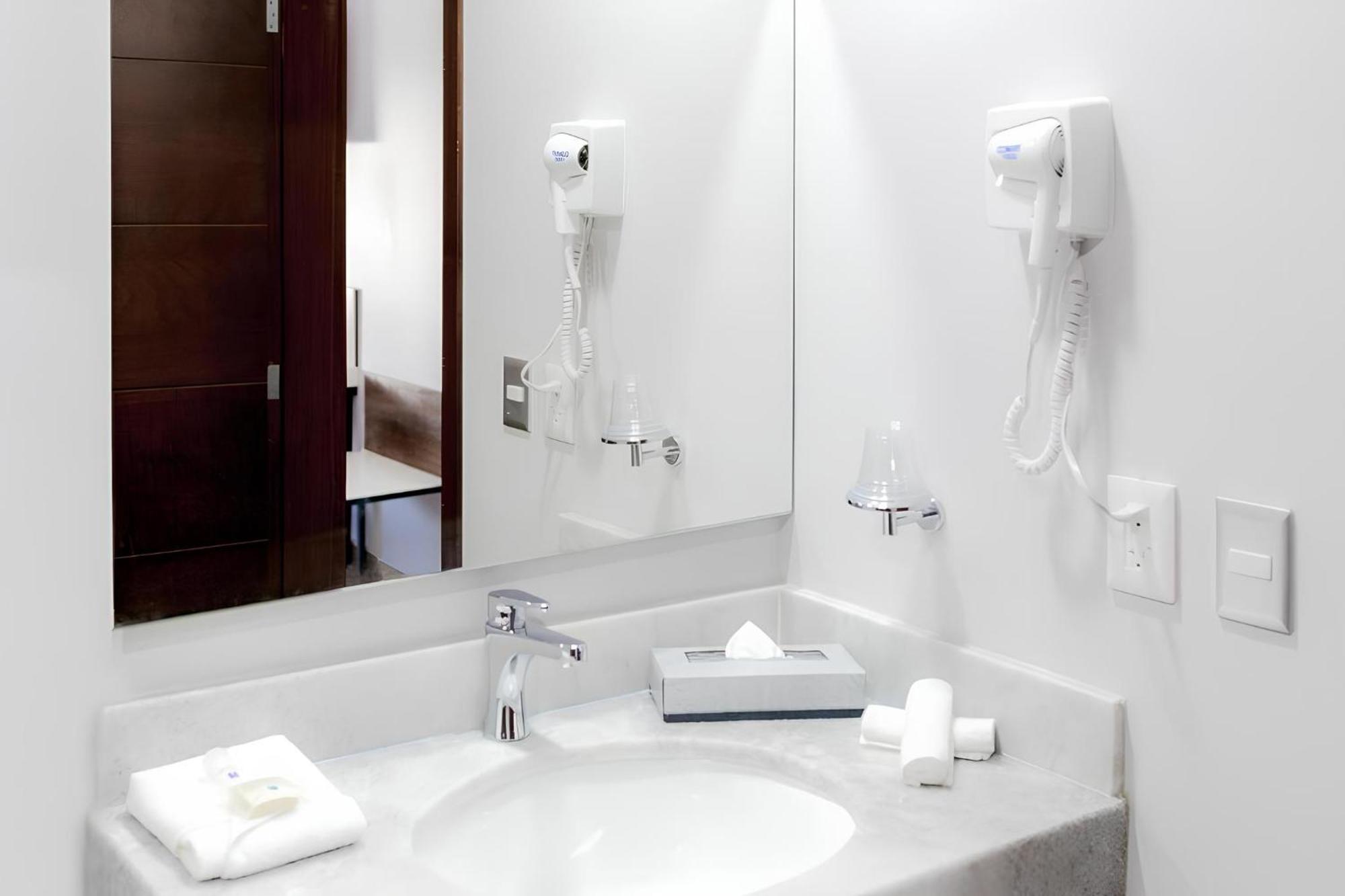 Comfort Inn & Suites Los Cabos Cabo San Lucas Eksteriør bilde